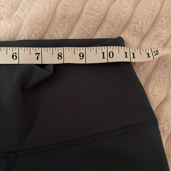 NWOT shorts - Picture 3 of 7